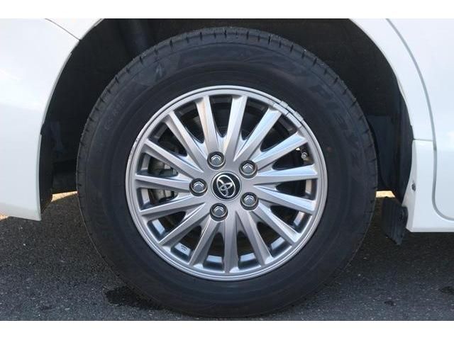 Toyota ESQUIRE 2015-02 193158-7