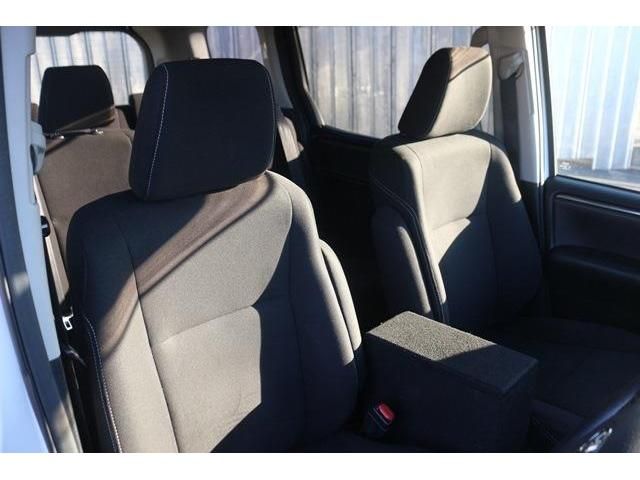 Toyota ESQUIRE 2015-02 193158-12