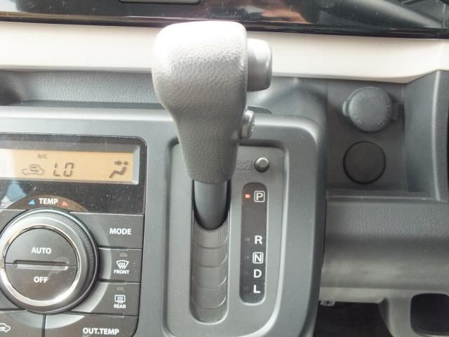 Nissan MOCO 2012-05 351-25