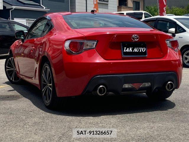 Toyota 86 2013-05 261402-4