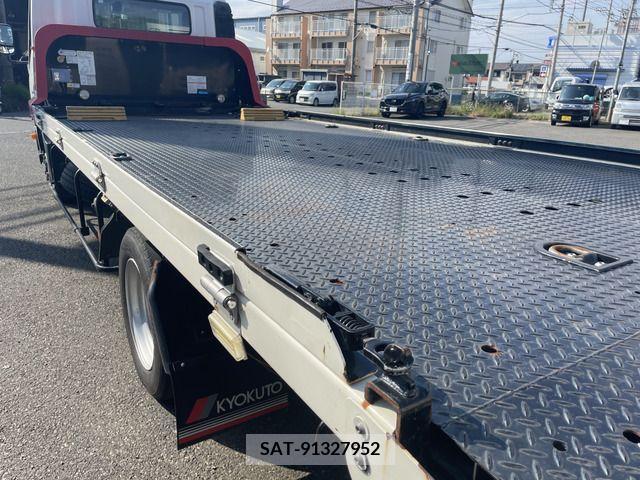 Hino DUTRO 2019-01 296703-8