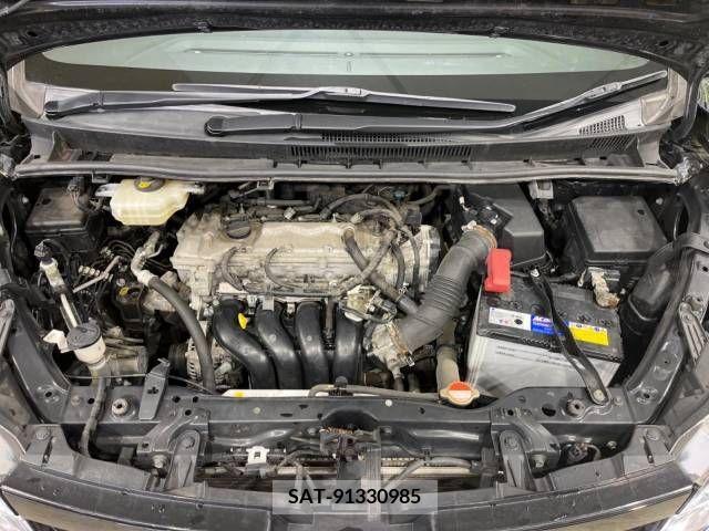 Toyota VOXY 2015-10 289146-19