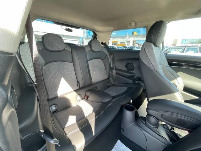 Bmw MINI 2022-04 24457-13
