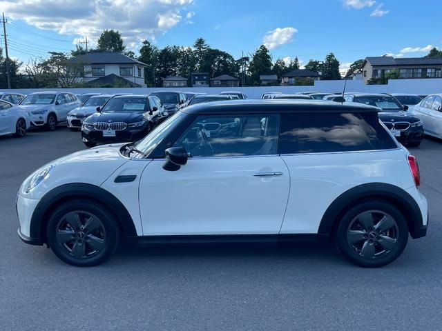 Bmw MINI 2022-04 24457-7