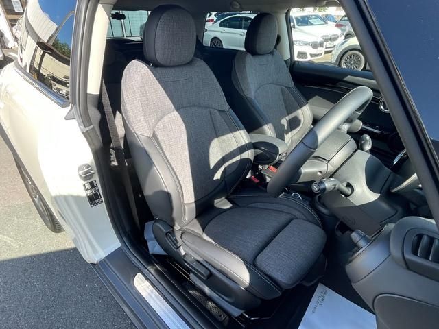 Bmw MINI 2022-04 24457-12