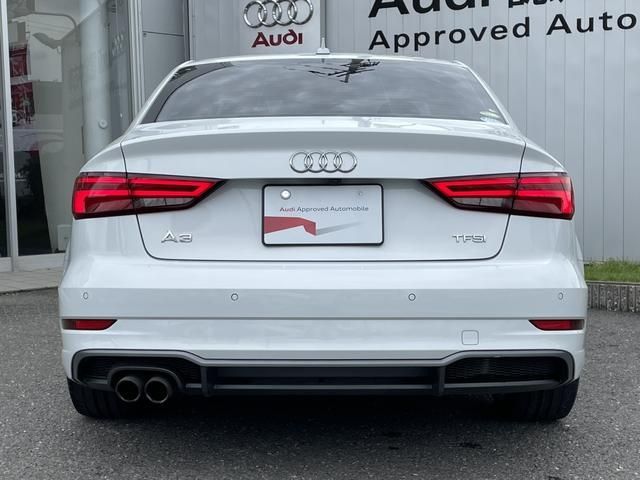 Audi A3 SEDAN 2017-09 25039-3