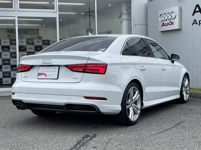 Audi A3 SEDAN 2017-09 25039-1