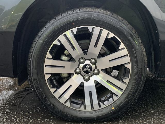 Mitsubishi DELICA D5 2022-10 28133-11