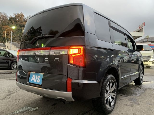 Mitsubishi DELICA D5 2022-10 28133-2