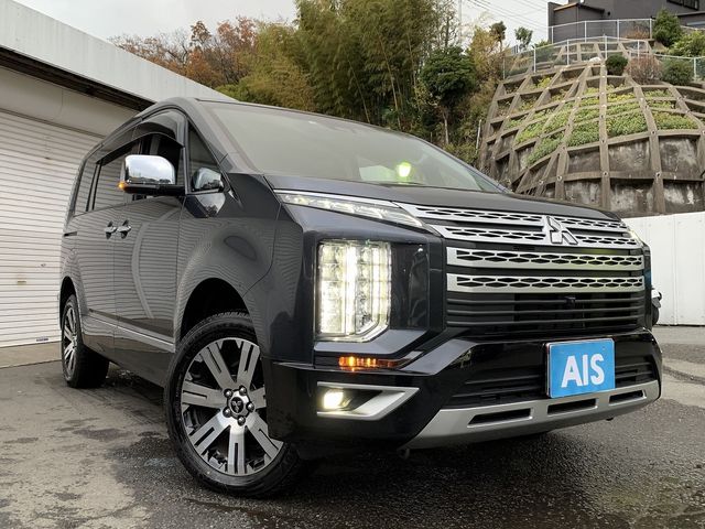 Mitsubishi DELICA D5 2022-10 28133-4