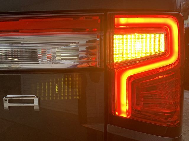 Mitsubishi DELICA D5 2022-10 28133-14