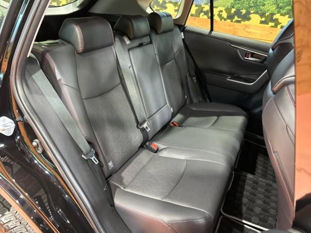 Toyota RAV4 2021-07 196252-9