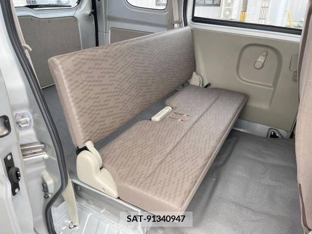 Suzuki EVERY 2020-11 268877-7