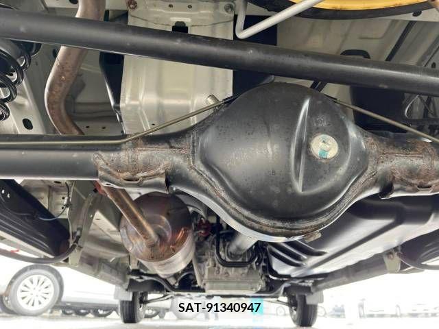 Suzuki EVERY 2020-11 268877-15