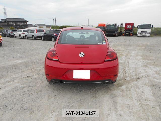VolksWagen THE BEETLE 2018-04 289637-8