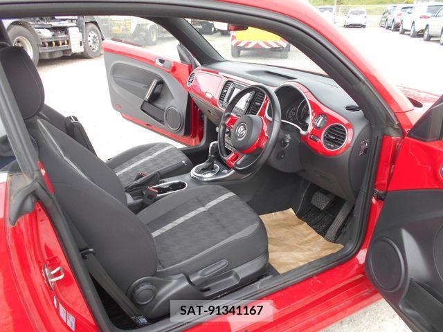 VolksWagen THE BEETLE 2018-04 289637-10