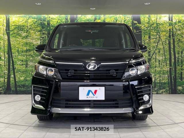 Toyota VOXY 2014-09 337522-15