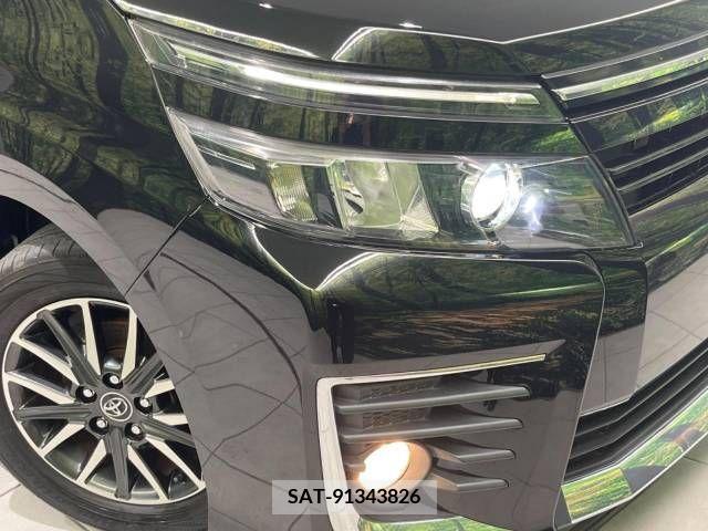 Toyota VOXY 2014-09 337522-13