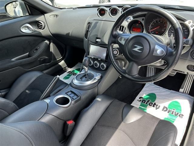 Nissan FAIRLADY Z 2015-03 6355-12