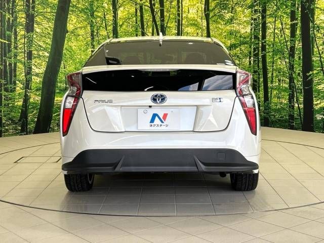 Toyota PRIUS 2017-11 21471-15
