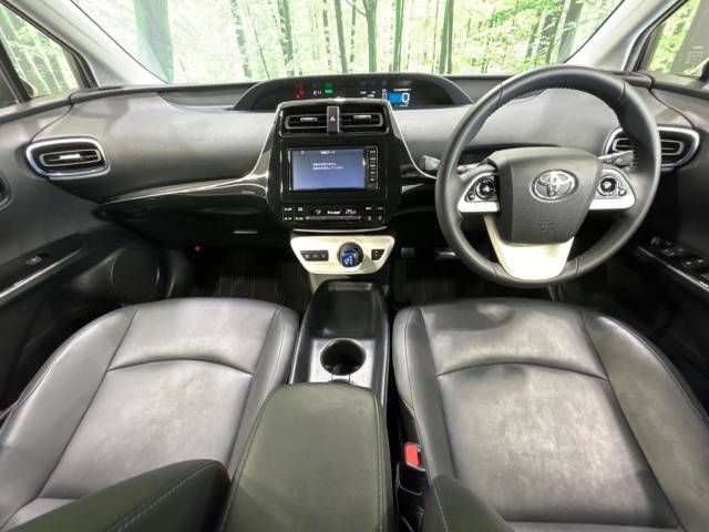 Toyota PRIUS 2017-11 21471-1