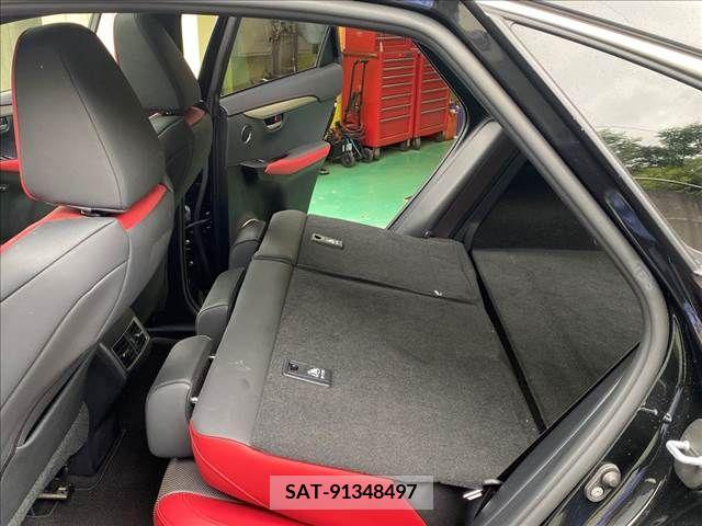 Lexus NX 2019-01 391906-14