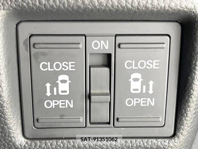 Honda N BOX 2021-12 278688-5