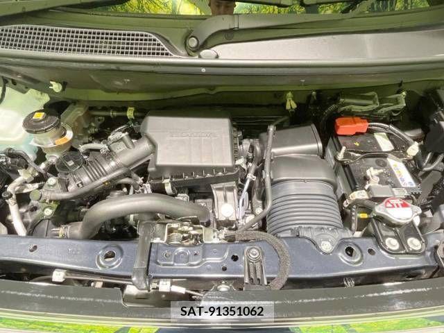 Honda N BOX 2021-12 278688-17