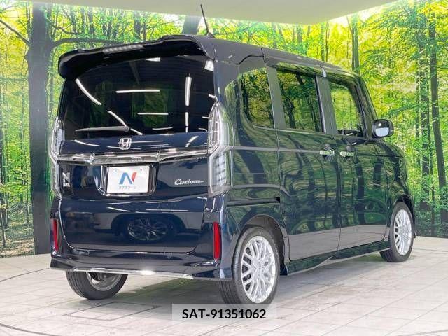 Honda N BOX 2021-12 278688-16