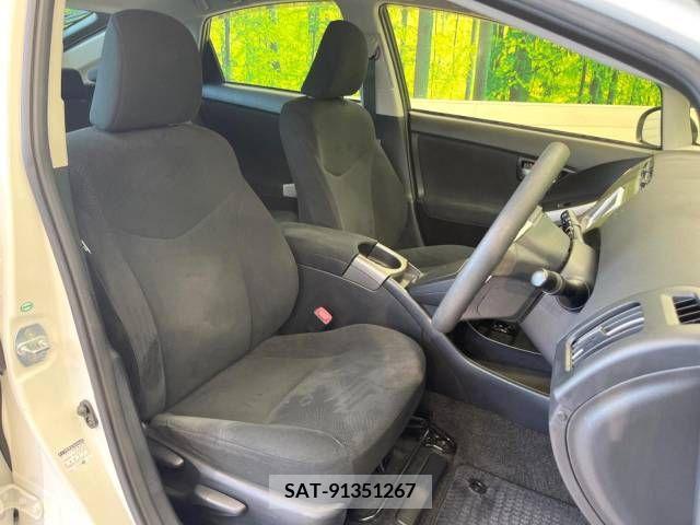 Toyota PRIUS 2012-07 366449-8