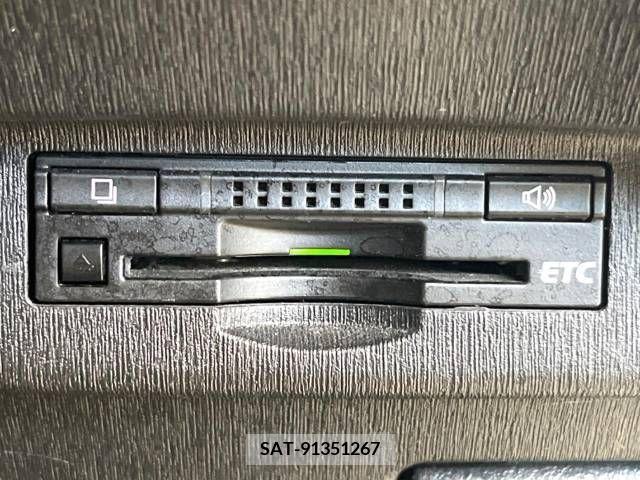 Toyota PRIUS 2012-07 366449-5