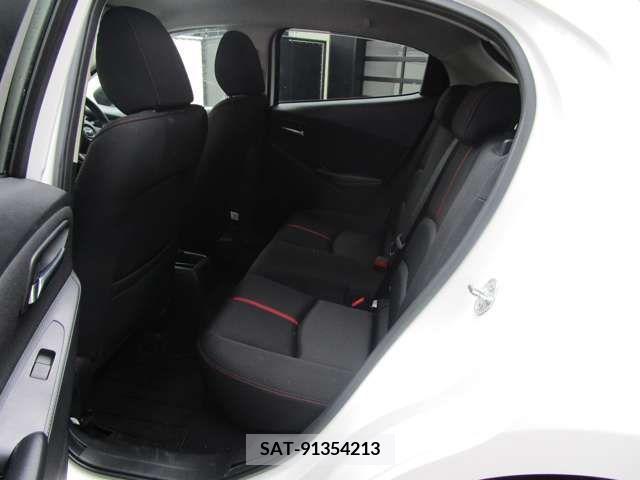 Mazda DEMIO 2015-01 202771-18