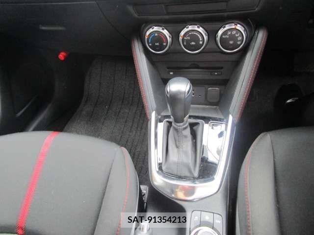 Mazda DEMIO 2015-01 202771-11