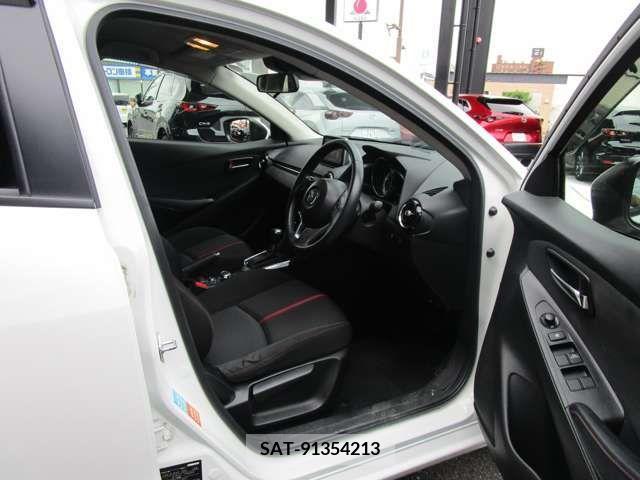 Mazda DEMIO 2015-01 202771-9