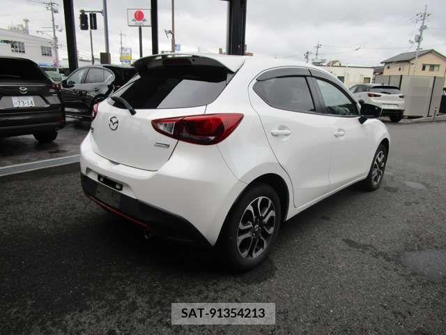 Mazda DEMIO 2015-01 202771-6