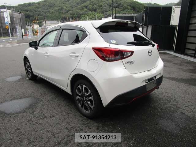 Mazda DEMIO 2015-01 202771-7