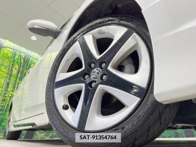 Toyota PRIUS 2016-06 346497-12