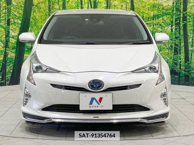 Toyota PRIUS 2016-06 346497-14