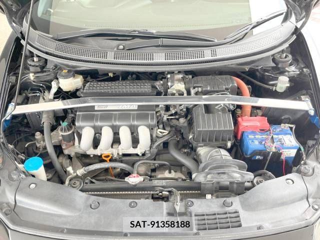 Honda CR-Z 2013-03 295386-18