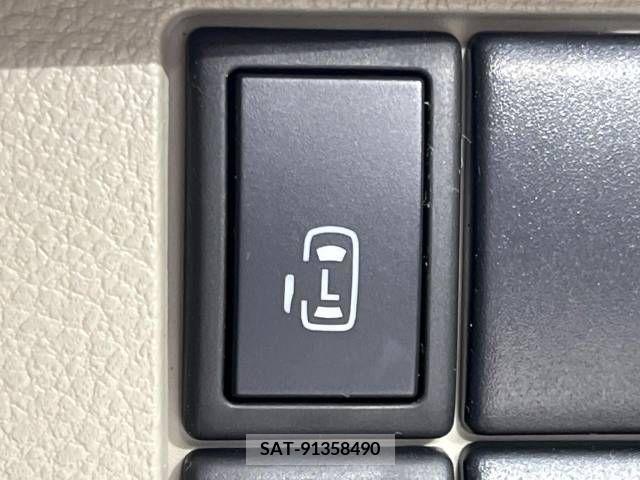 Suzuki SPACIA 2014-02 312100-2