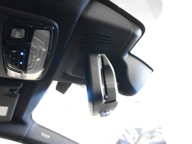 Bmw 3 SERIES 2021-03 193415-12