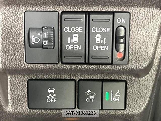 Honda FREED 2021-05 242028-4