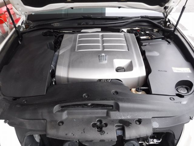 Toyota CROWN SEDAN 2013-04 23983-18