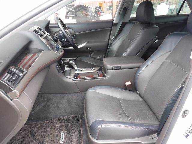 Toyota CROWN SEDAN 2013-04 23983-16