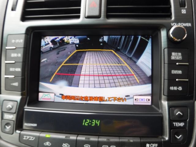 Toyota CROWN SEDAN 2013-04 23983-9