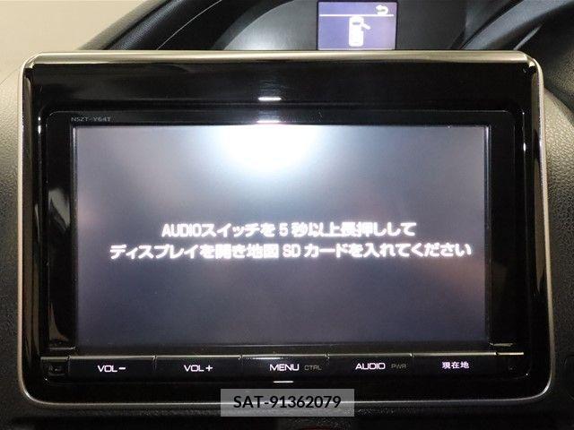 Toyota NOAH 2015-11 201811-13