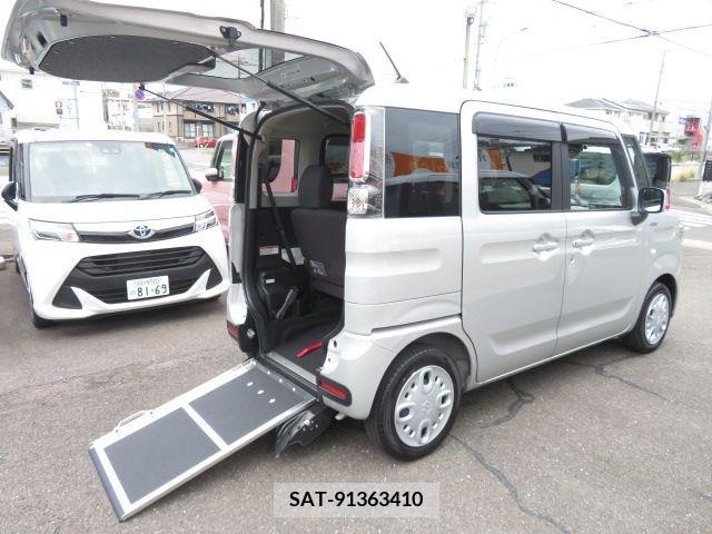 Suzuki SPACIA 2023-10 381575-0