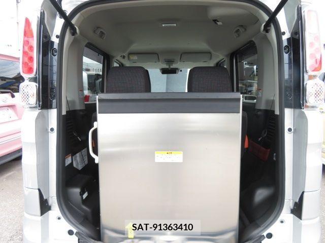 Suzuki SPACIA 2023-10 381575-9