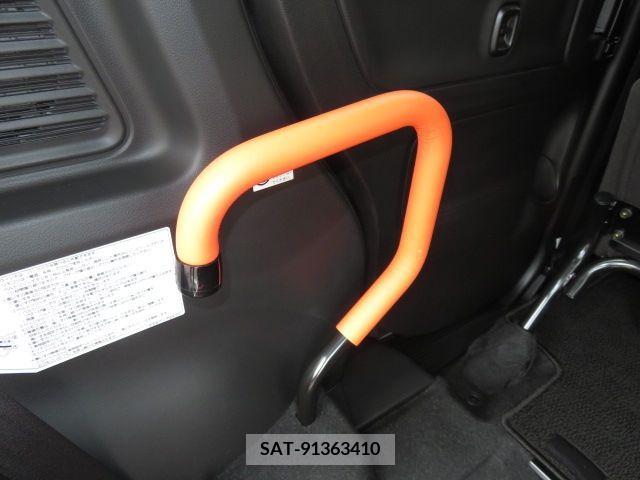 Suzuki SPACIA 2023-10 381575-7