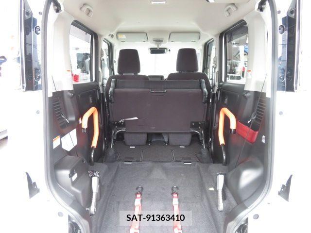 Suzuki SPACIA 2023-10 381575-2